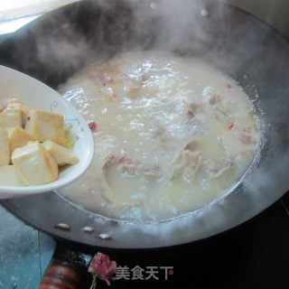 白胡椒豆腐鱼汤的做法步骤：14