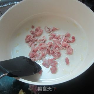 木耳鸡蛋肉丝的做法步骤：3