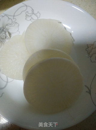 萝卜蒸虾仁的做法步骤：2