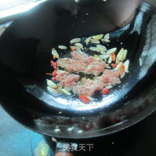 干煸四季豆的做法步骤：7