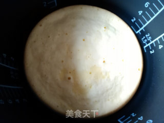 电饭煲蛋糕的做法步骤：13