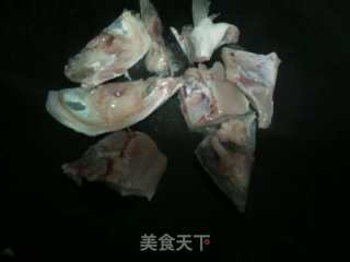 腊八菜-豆豉焖鱼头的做法步骤：4