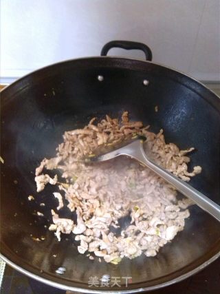 鲜香润口黄金蛋炒饭的做法步骤：4