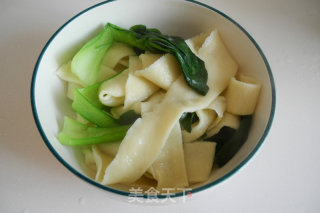 排骨海带面的做法步骤：12