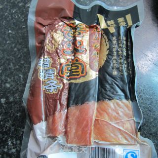 干煸腊精条的做法步骤：1