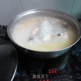 胖鱼头煮粉丝的做法步骤：11