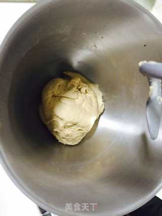 秀发餐包-黑芝麻粉面包的做法步骤：1