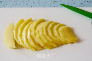 【锦绣海参沙拉】：清爽又绚烂的海参吃法的做法步骤：5