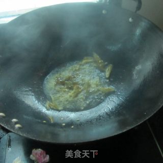 酸辣小肠丝的做法步骤：4