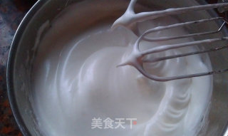 酸梅戚风蛋糕的做法步骤：9