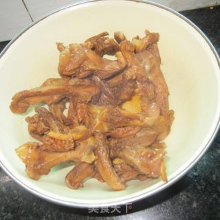卤鸭骨架---葱香味的做法步骤：6