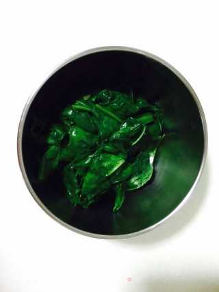 菠菜蛋糕的做法步骤：2
