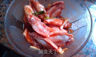 孜然鸡翅中的做法步骤：3