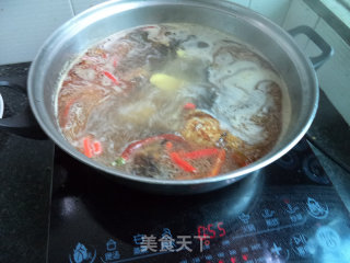 金针菇粉丝鱼汤的做法步骤：8