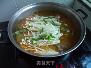 金针菇粉丝鱼汤的做法步骤：13