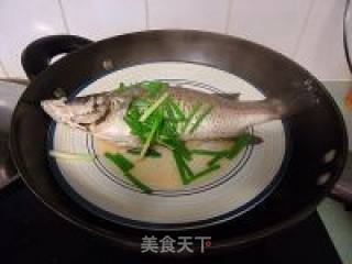 蒜香肺鱼的做法步骤：5