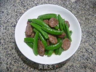 麻辣肠炒甜豆的做法步骤：9
