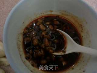辣酱炒莲藕的做法步骤：2