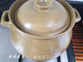 瑶柱排骨节瓜汤的做法步骤：5