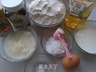 烫种玫瑰酱甜包的做法步骤：1