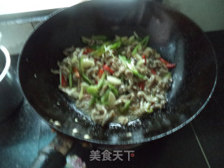 米椒蒜瓣肚丝的做法步骤：11