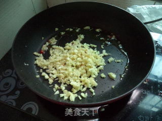 米椒蒜爆虾的做法步骤：4