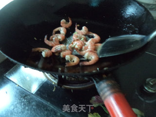 米椒蒜爆虾的做法步骤：8