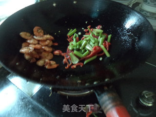 米椒蒜爆虾的做法步骤：10