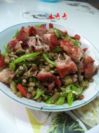 咸豆角腊翅膀的做法步骤：11