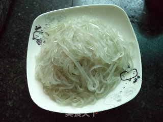 炸酱水晶粉丝的做法步骤：6
