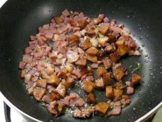 腊味干煸四季豆 ♥ 腊肉不只是年菜5的做法步骤：4