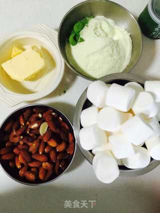 抹茶杏仁牛轧糖-棉花糖版的做法步骤：1