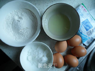 奶牛蛋糕卷的做法步骤：1