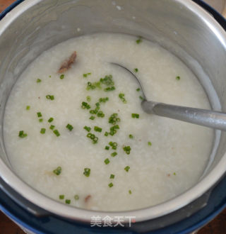 咸骨粥的做法步骤：4