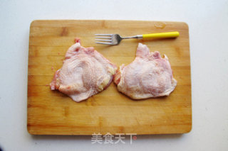 照烧鸡腿饭的做法步骤：2