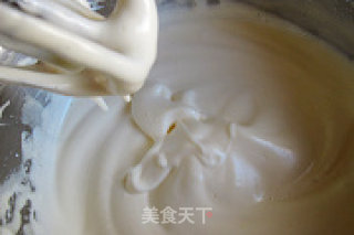 华丽奶油杯子蛋糕迎羊年的做法步骤：6