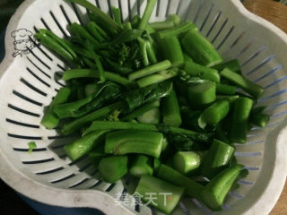 芥蓝炒腊肠----家常快手菜的做法步骤：4