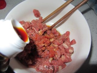 豌豆炒牛肉粒的做法步骤：6