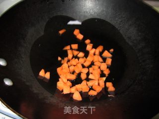 豌豆炒牛肉粒的做法步骤：8