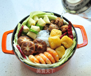 如何做一锅鲜美绝伦的极品煲的做法步骤：11