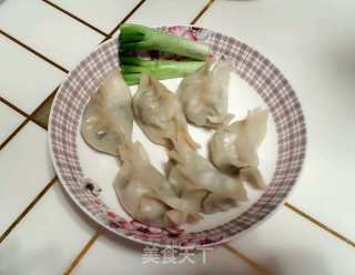 猪肉马蹄饺子的做法步骤：7