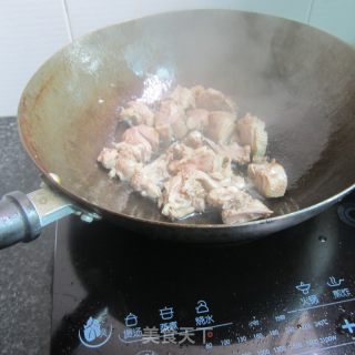 老鸭炖香菇的做法步骤：5