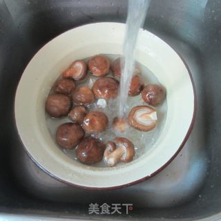 老鸭炖香菇的做法步骤：9