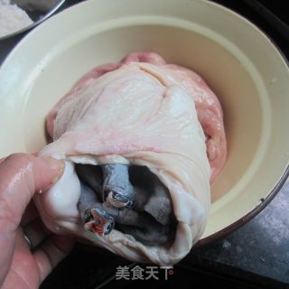 猪肚鸡---辅乳期汤煲的做法步骤：6