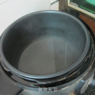 猪肚鸡---辅乳期汤煲的做法步骤：12