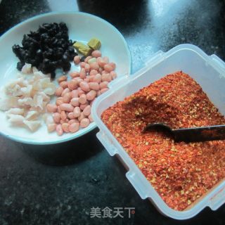 花生炸酱面的做法步骤：1