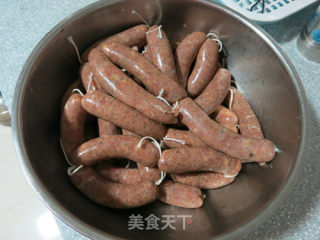 手把手教您做蒜味脆皮肠的做法步骤：12