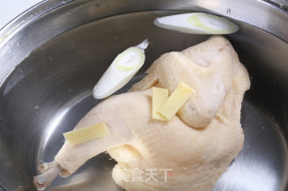懒人版白斩鸡（白切鸡）— 捷赛私房菜的做法步骤：2