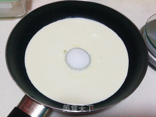 花生可可牛轧糖-淡奶油版的做法步骤：6