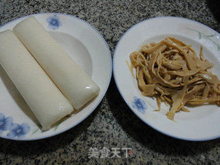 水笋煮年糕的做法步骤：1